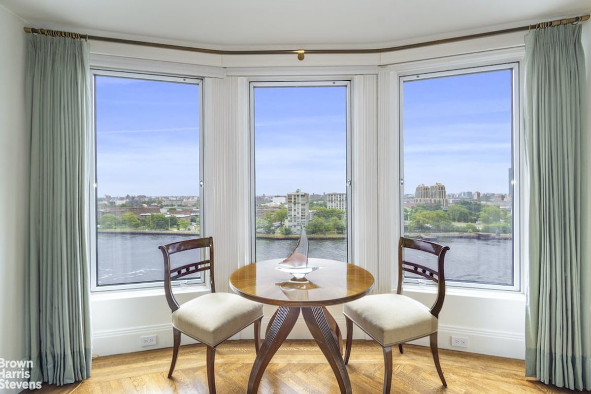 Photo for The Regatta - 21 South End Avenue Condominium in Battery Park City, Manhattan