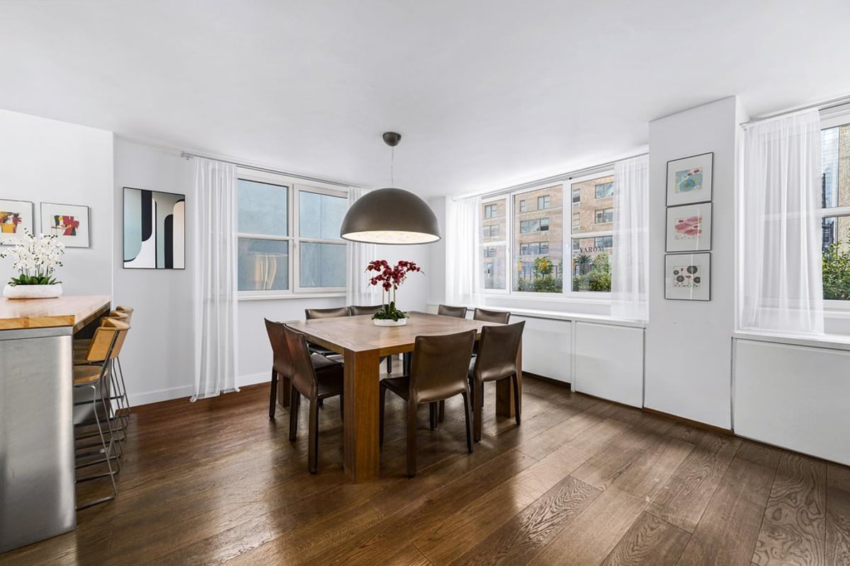 Photo for Blair House - 200 East 58th Street Condominium in Midtown East, Manhattan