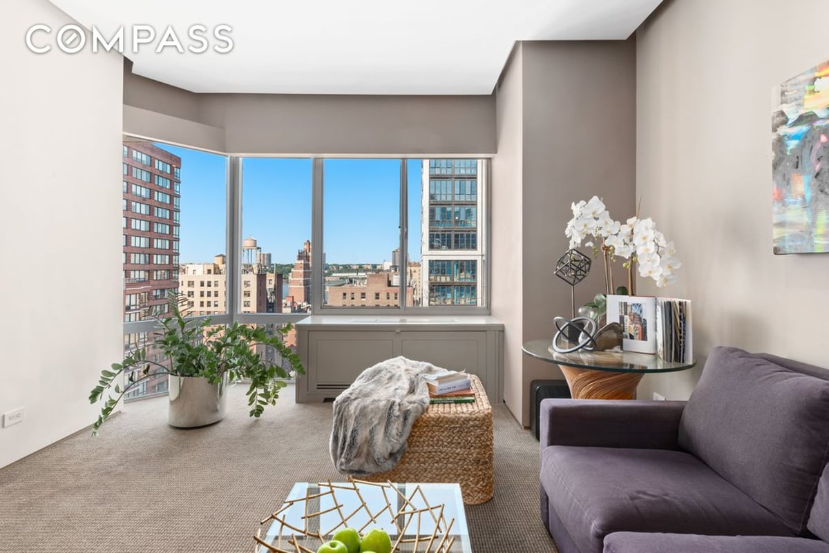 Photo for The Princeton House - 215 West 95th Street Condominium in Upper West Side, Manhattan