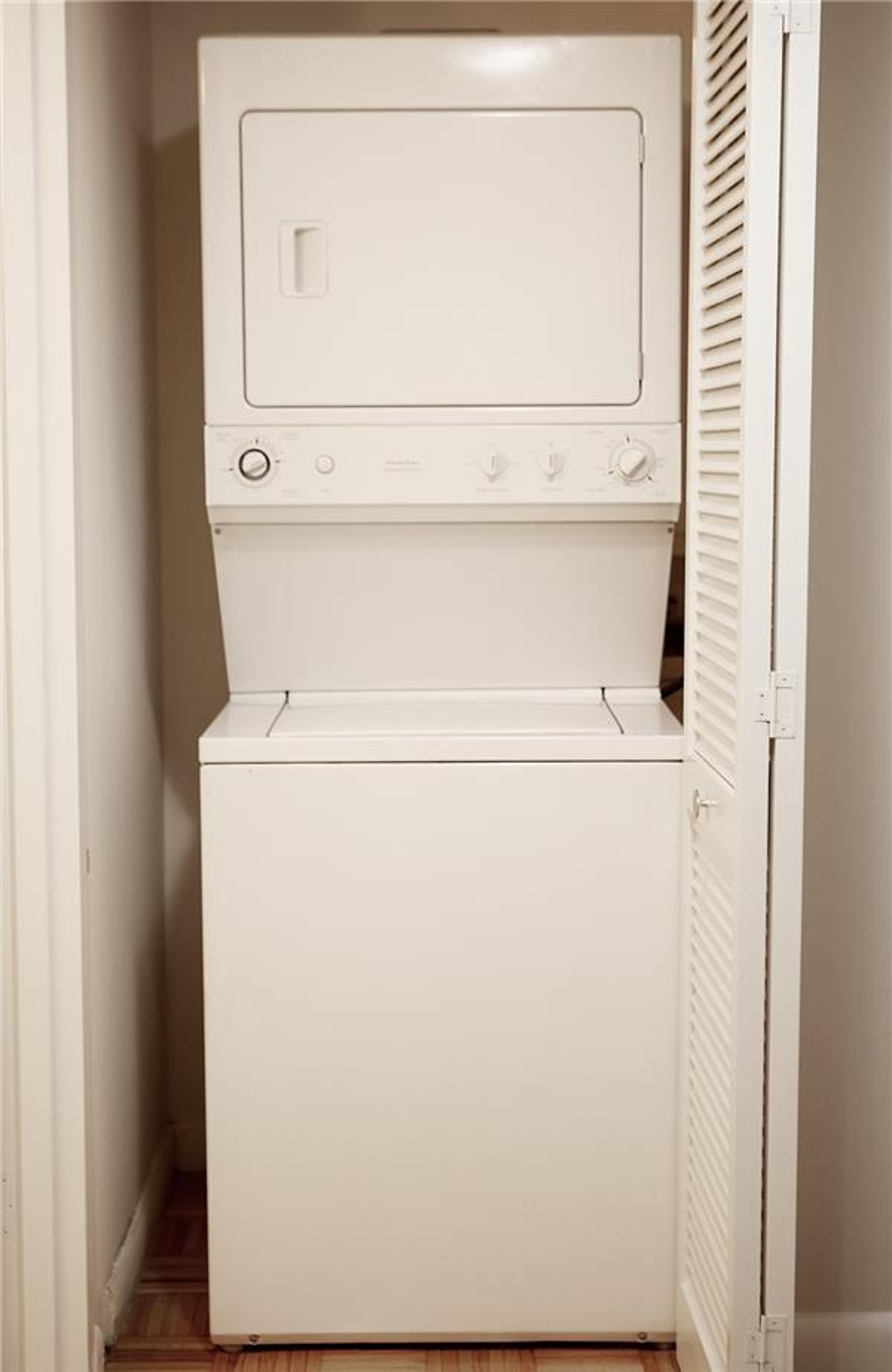 Photo for The Vantage - 308 East 38th Street Condominium in Murray Hill, Manhattan