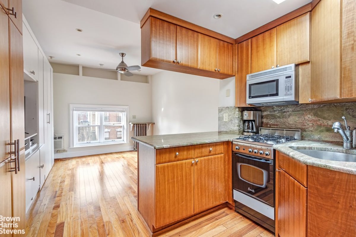 Photo for 453 WEST 22 STREET - 453 West 22nd Street Cooperative in Chelsea, Manhattan