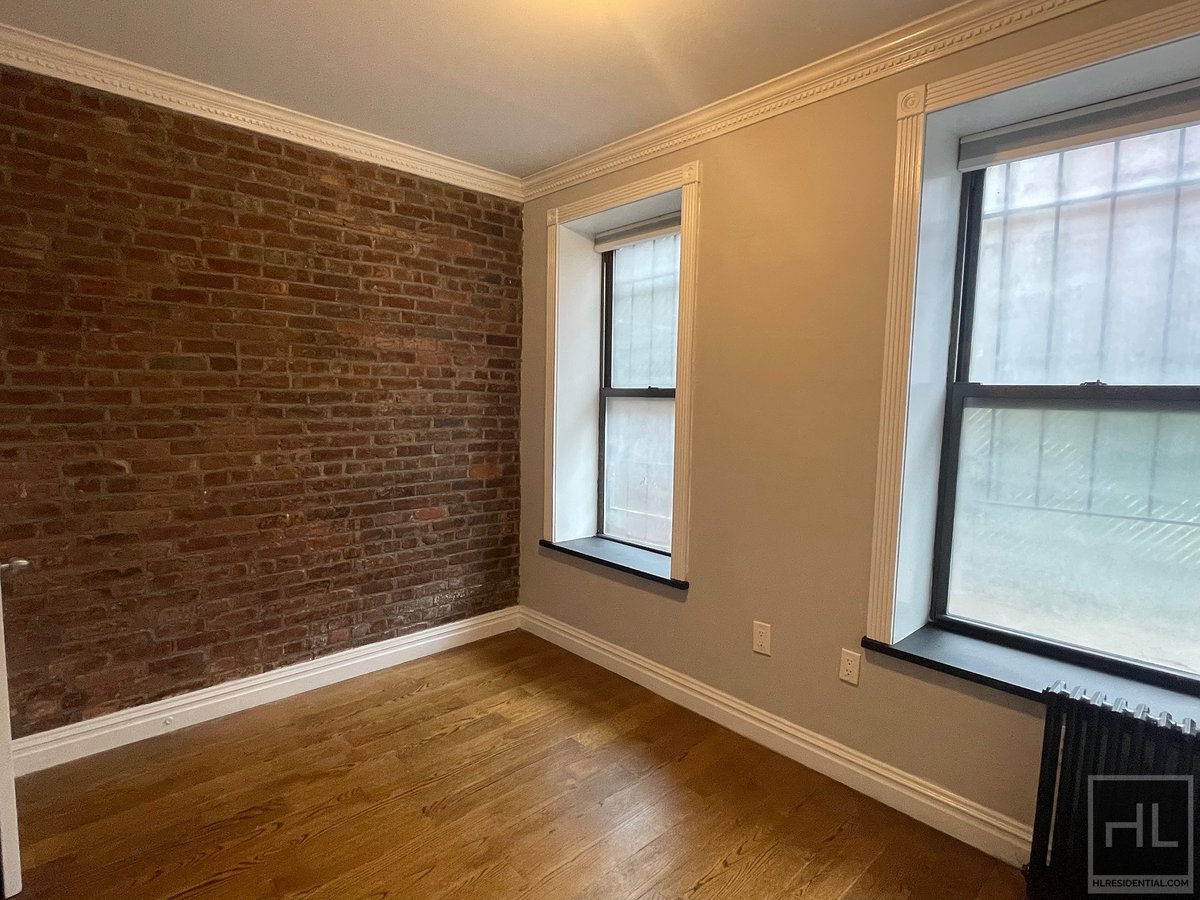 Photo for 325 Fifth Avenue - 325 Fifth Avenue Condominium in Murray Hill, Manhattan