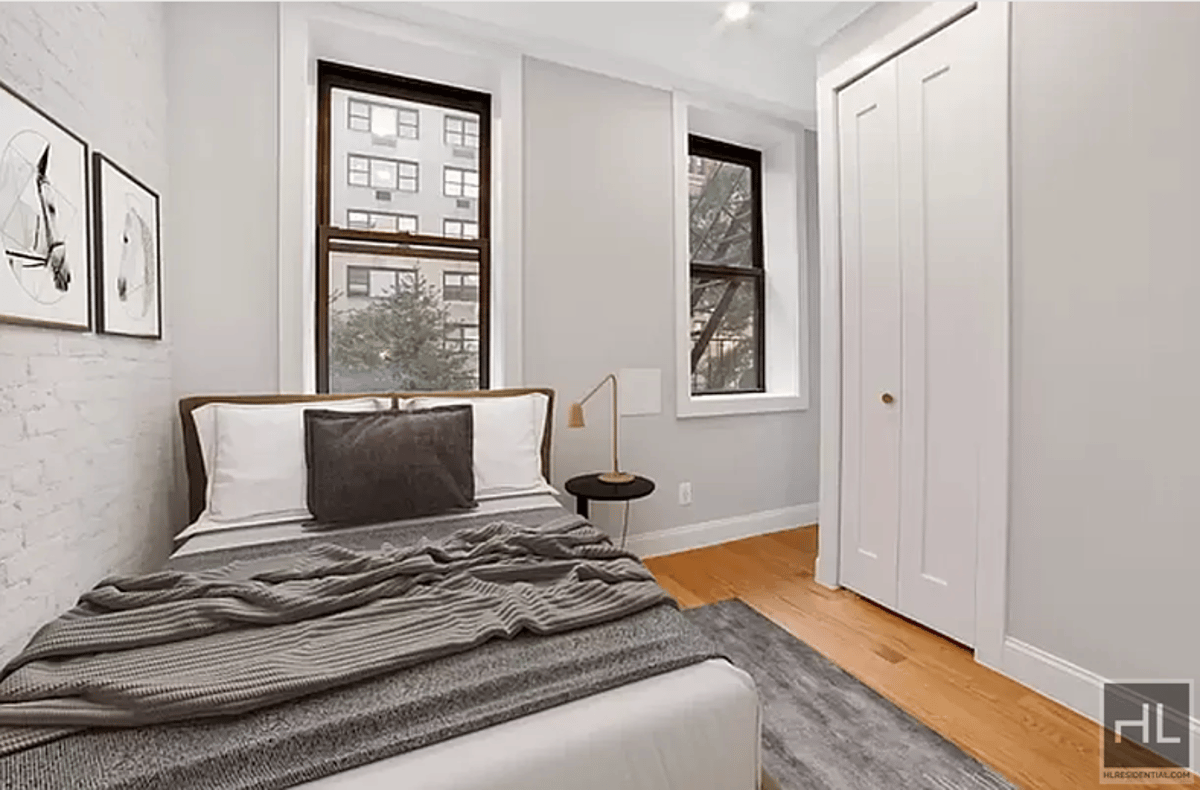 to a beautiful 1BR/1BA apartment on the UES! No Fee! Rental
