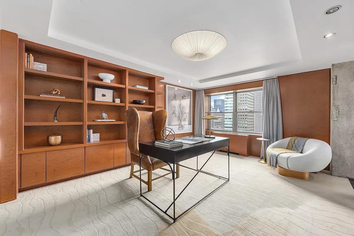 Photo for Plaza Tower - 118 East 60th Street Cooperative in Midtown, Manhattan