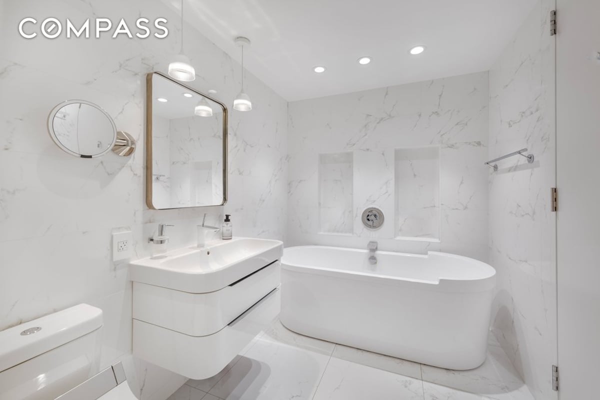 Photo for Gramercy Starck - 340 East 23rd Street Condominium in Gramercy Park, Manhattan