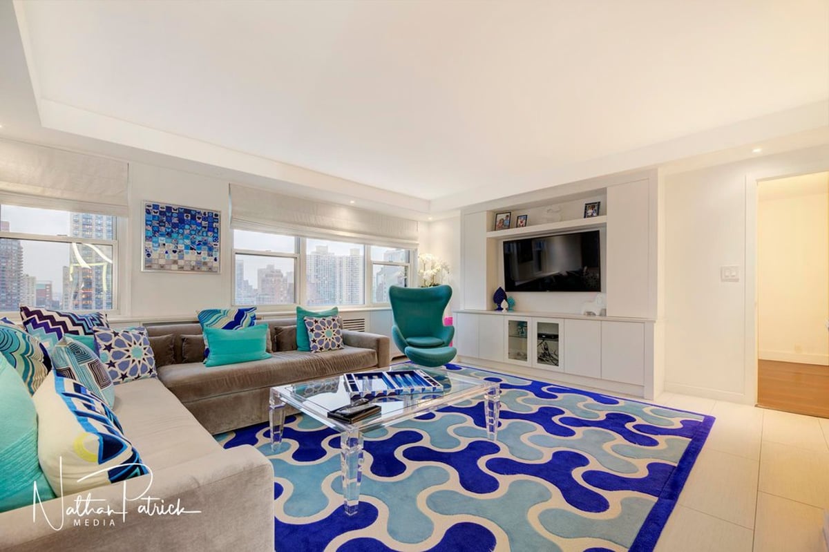 Photo for 200 East 84th Street - 200 East 84th Street Cooperative in Upper East Side, Manhattan