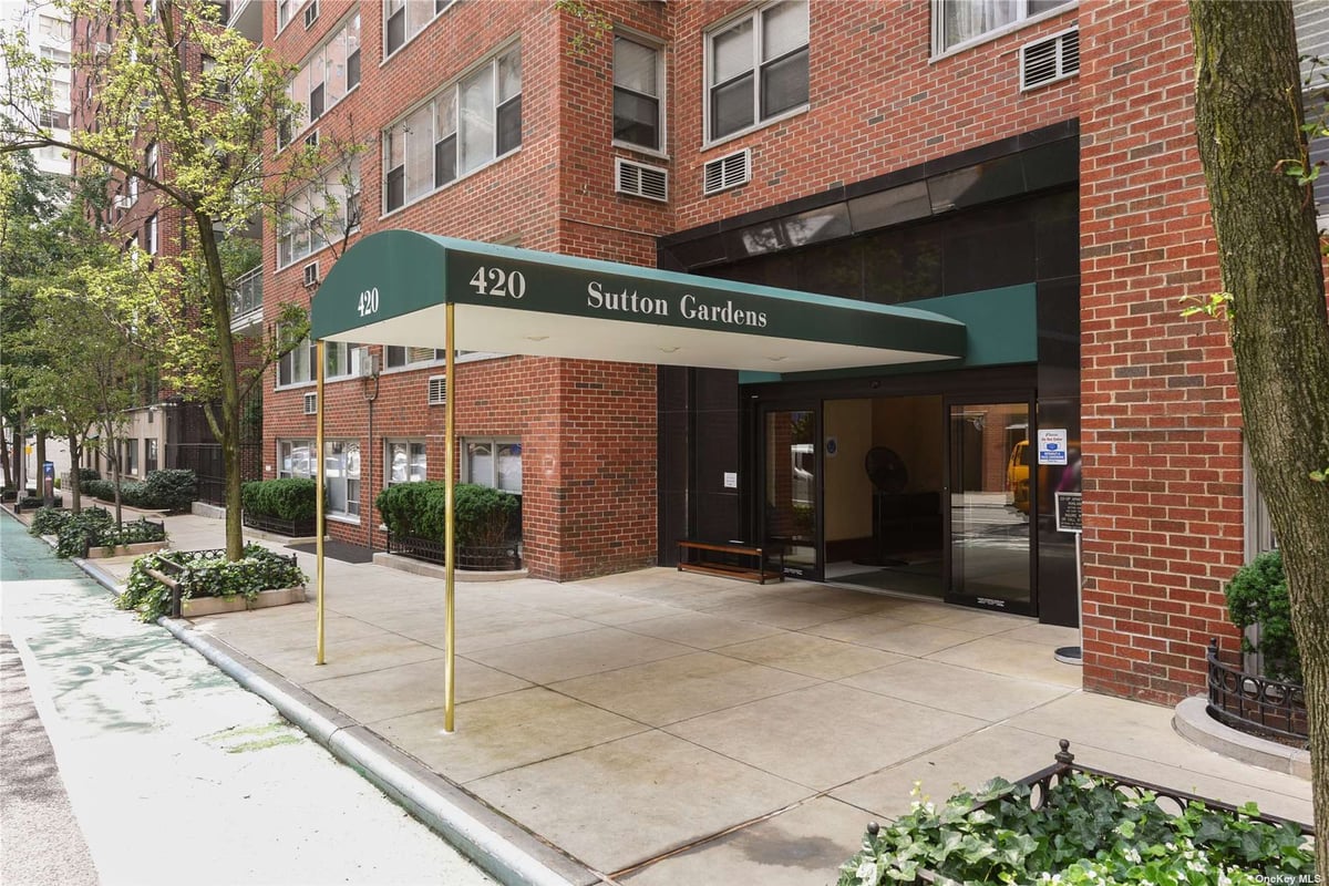 Photo for Sutton Gardens - 420 East 55th Street Cooperative in Midtown East, Manhattan