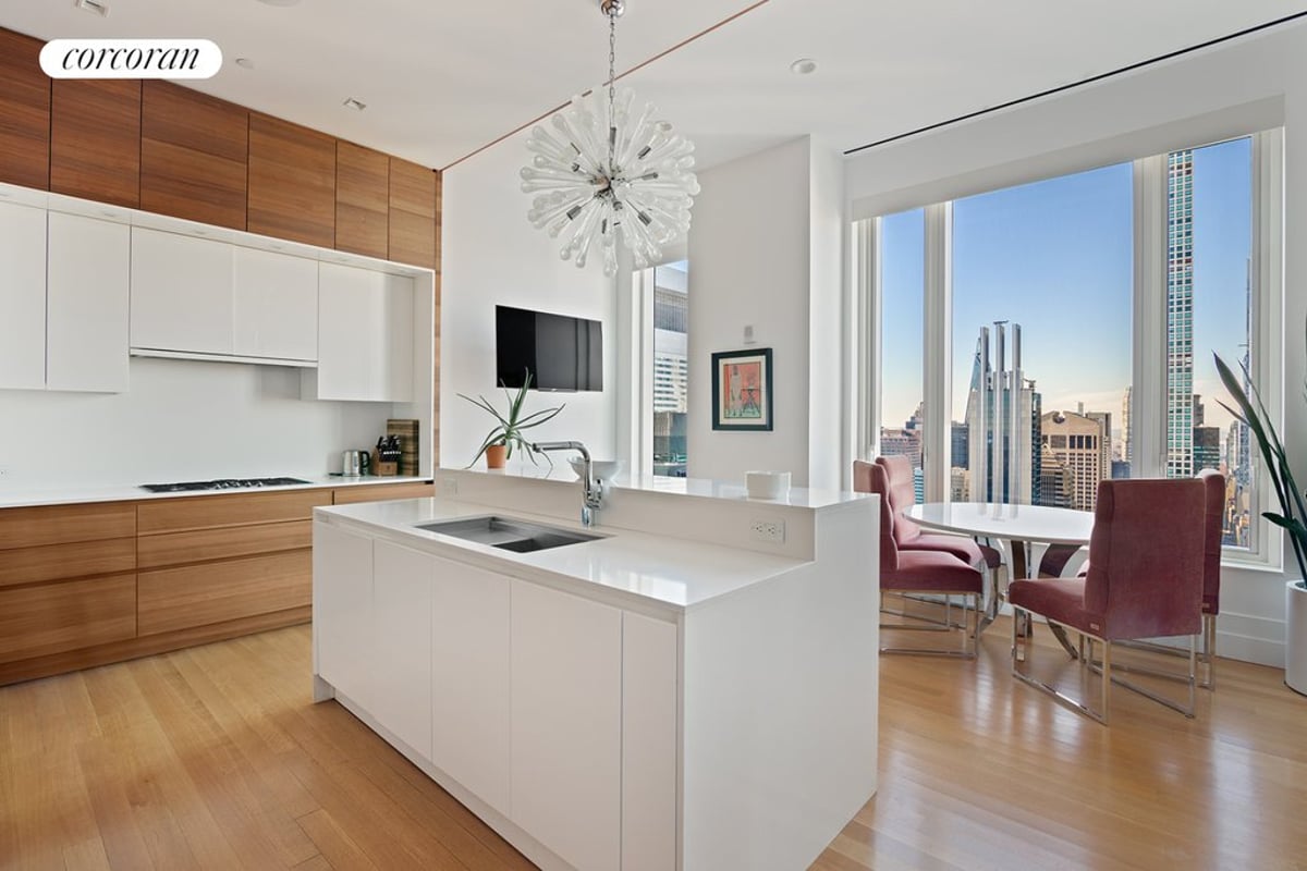 Photo for 252 East 57th Street - 252 East 57th Street Condominium in Midtown East, Manhattan