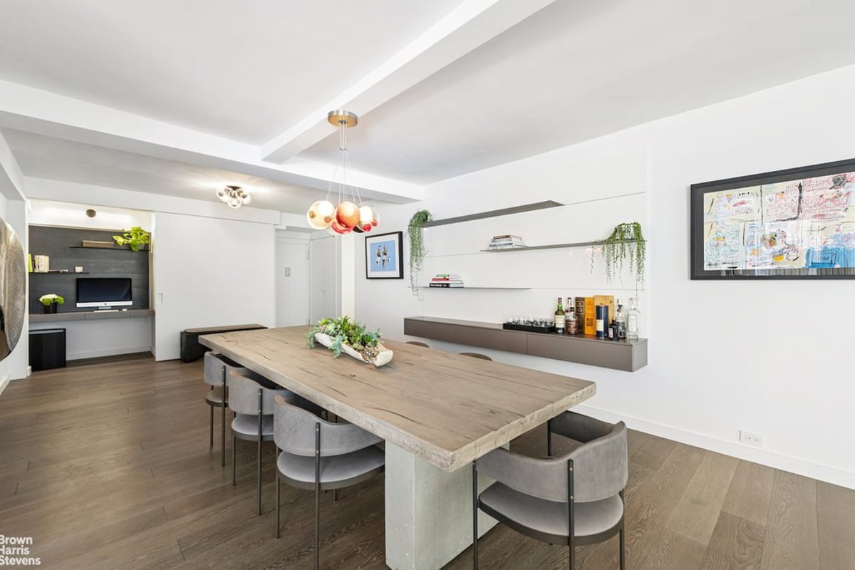 Photo for 1025 5th Avenue - 1025 Fifth Avenue Cooperative in Upper East Side, Manhattan