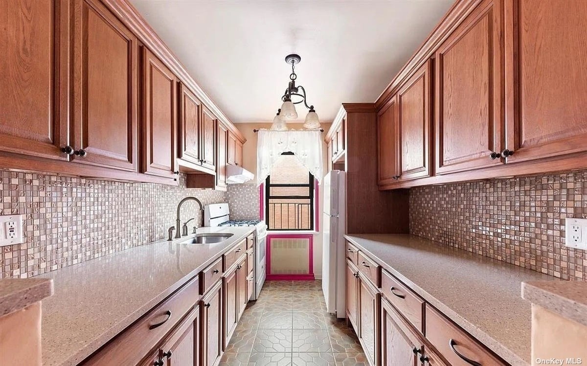 Photo for 1119 OCEAN PARKWAY - 1119 Ocean Parkway Cooperative in Midwood, Brooklyn