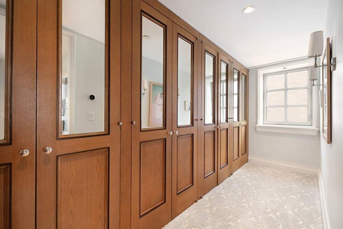 Photo for 135 East 79th Street - 135 East 79th Street Condominium in Upper East Side, Manhattan