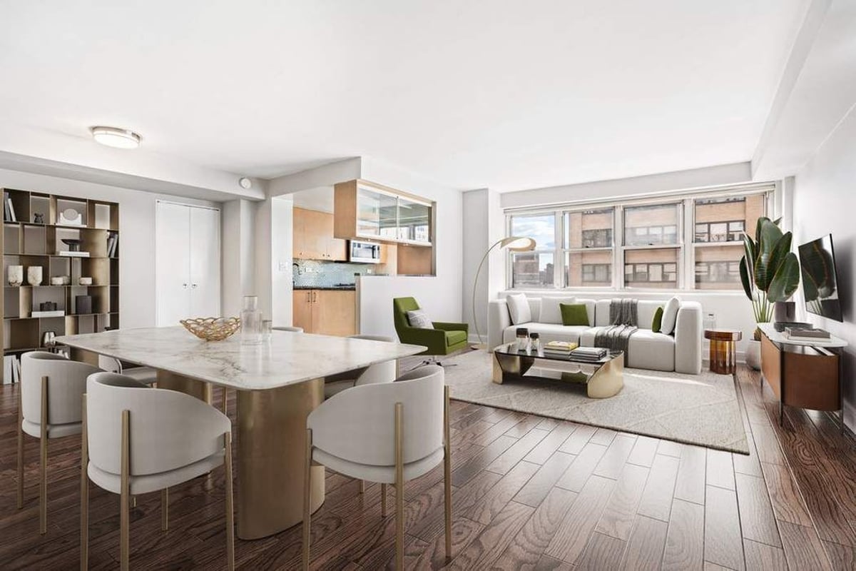 Photo for 155 East 38th Street - 155 East 38th Street Condominium in Murray Hill, Manhattan