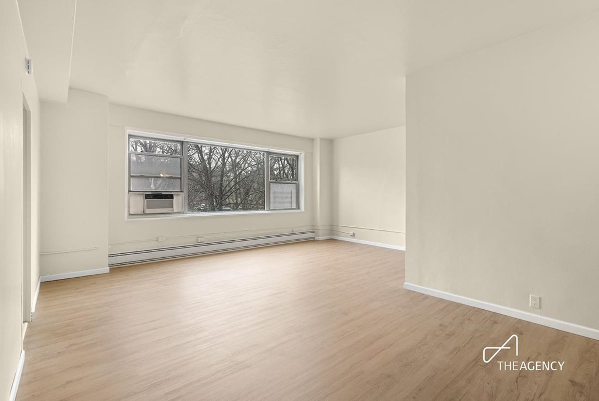 Fordham hill oval Rental NYC Real Estate Brokerage