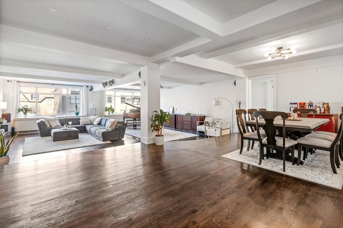 Photo for The Diamond House - 170 East 77th Street Condominium in Upper East Side, Manhattan