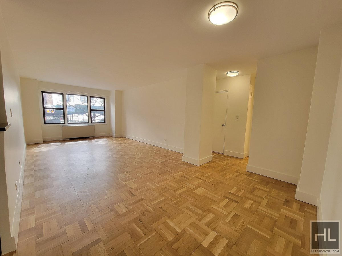 Photo for The Blake - 220 East 63rd Street Rental Building in Lenox Hill, Manhattan
