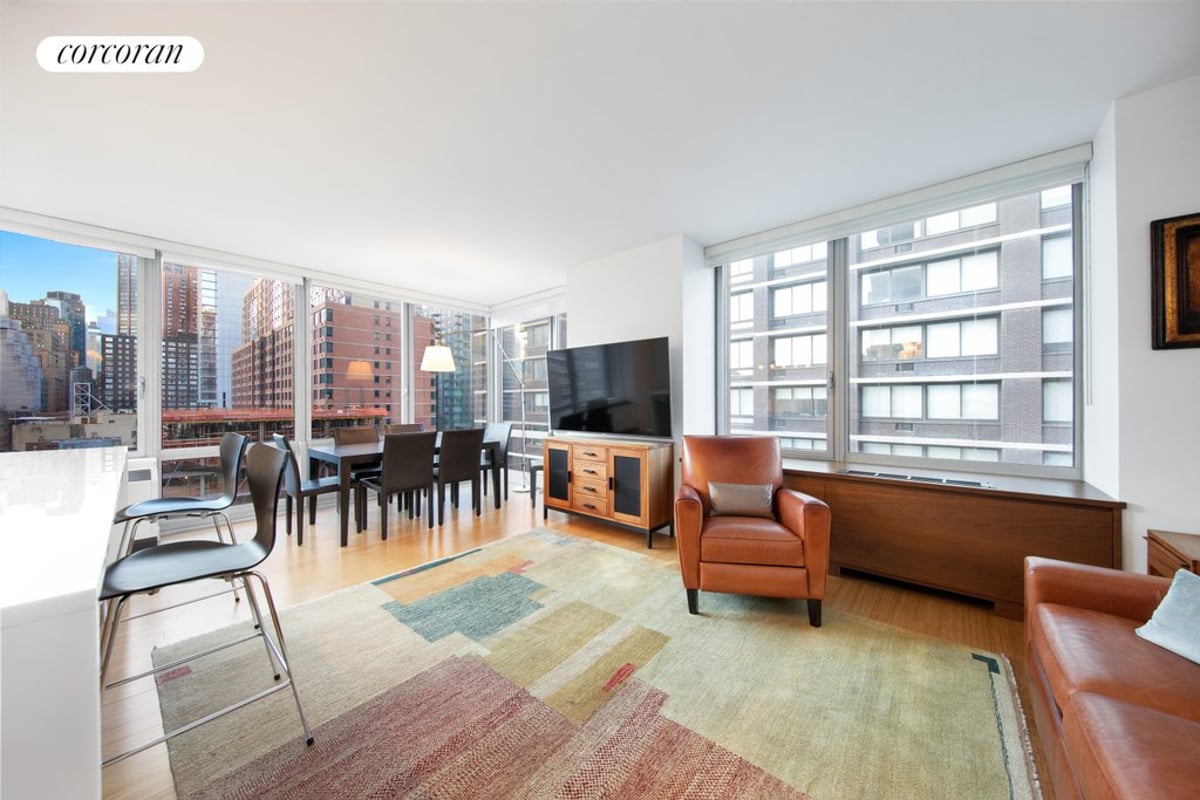 Photo for 303 East 33rd Street - 303 East 33rd Street Condominium in Murray Hill, Manhattan