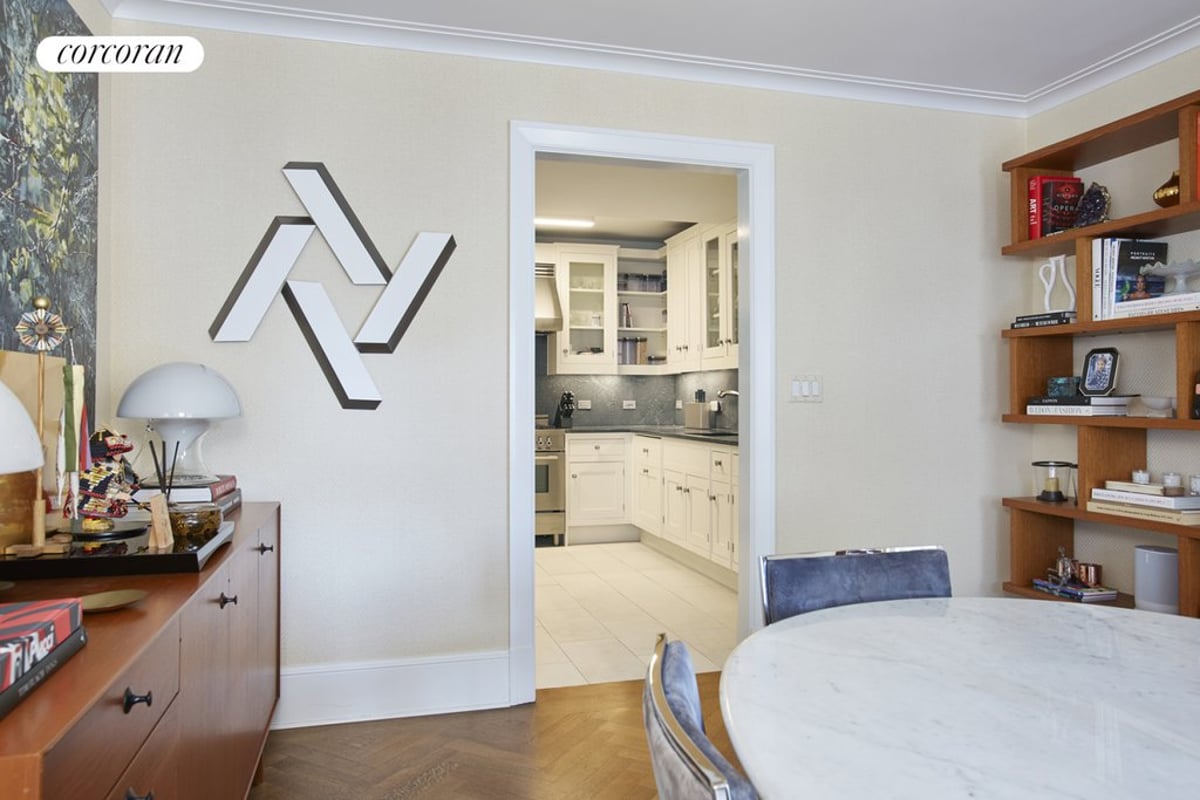 Photo for 530 Park Avenue - 530 Park Avenue Condominium in Upper East Side, Manhattan