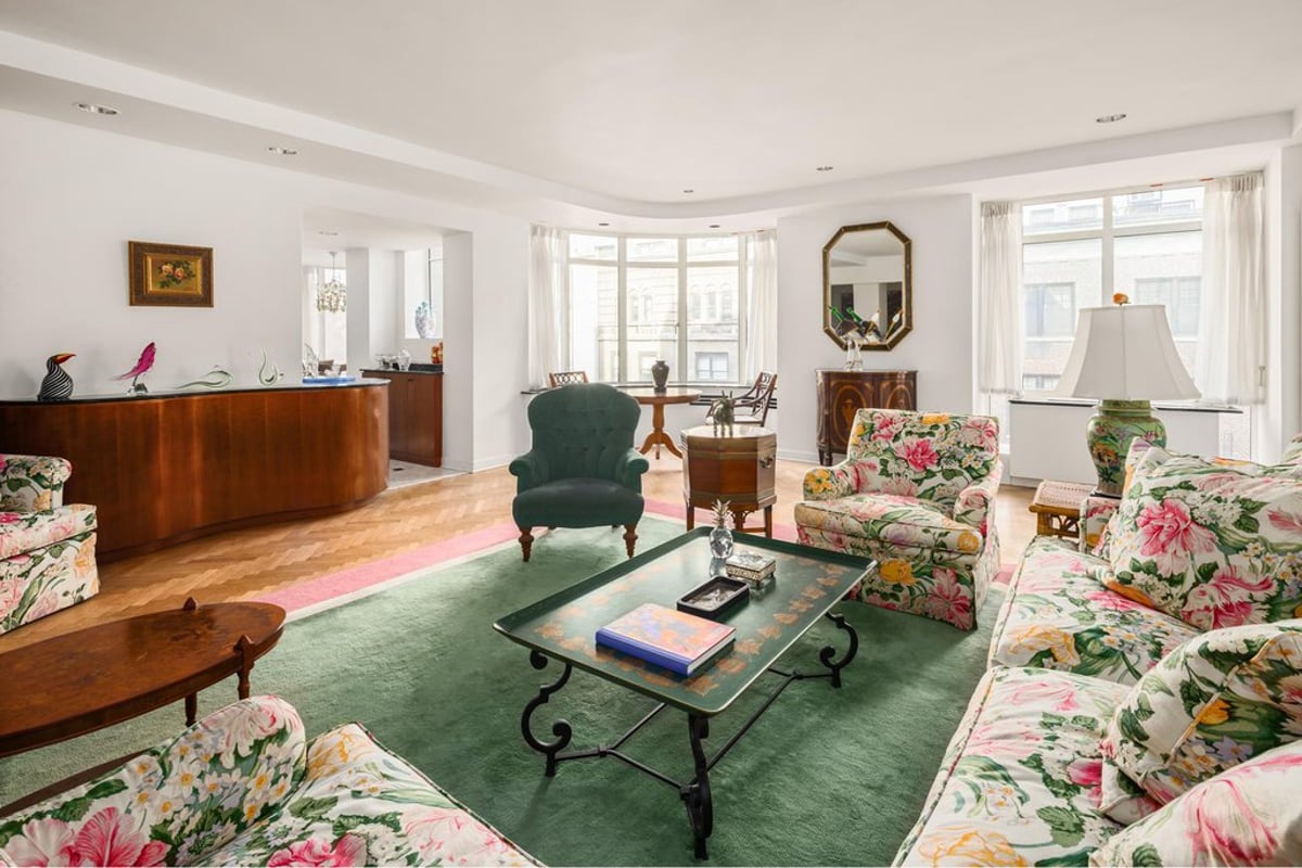 Photo for Rockefeller Apartments - 17 West 54th Street Cooperative in Midtown, Manhattan