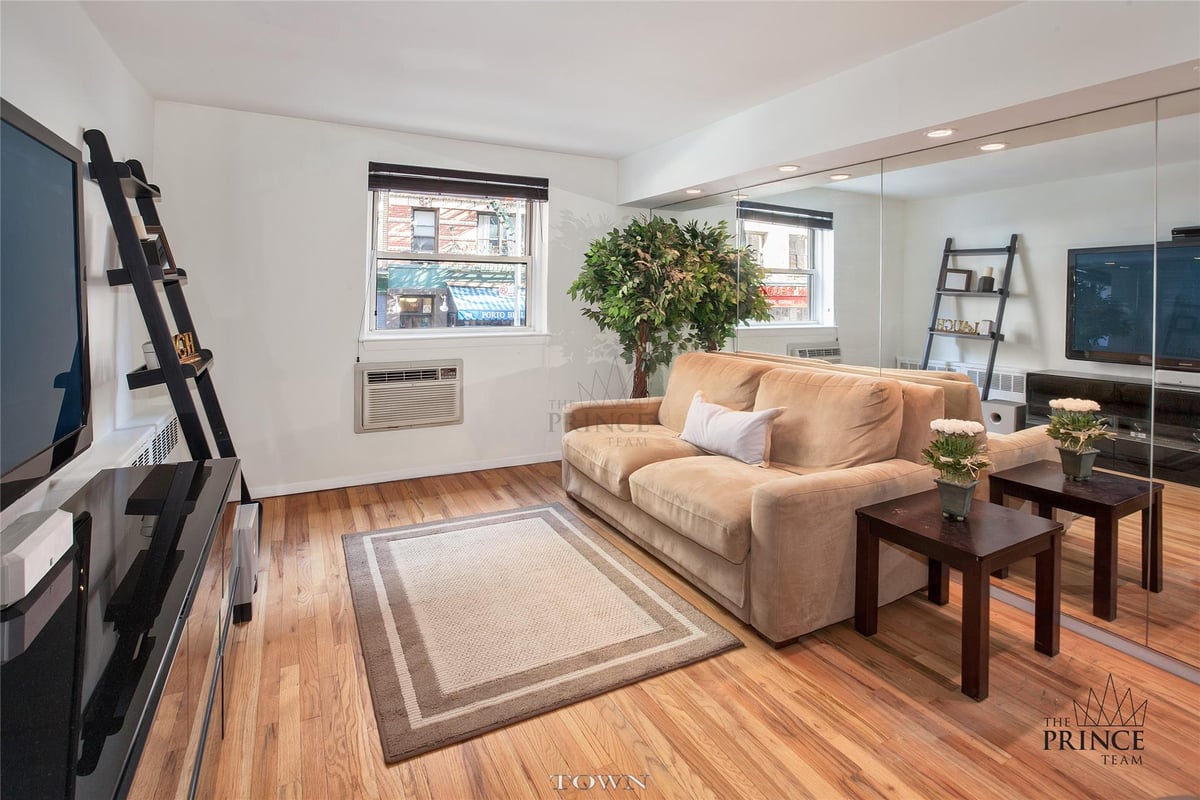 Photo for 211 Thompson Street - 211 Thompson Street Cooperative in Greenwich Village, Manhattan