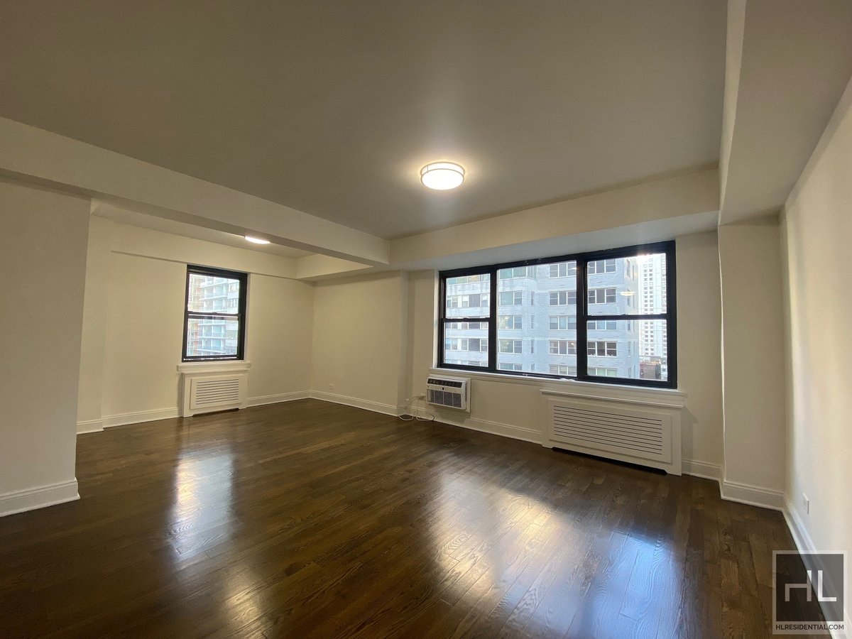 Photo for 157 EAST 57th - 157 East 57th Street Rental Building in Sutton Place, Manhattan