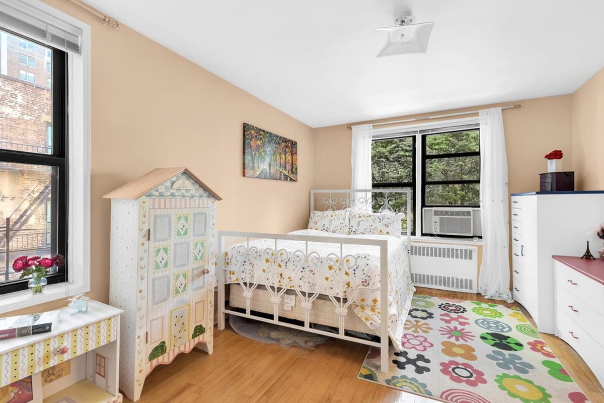 Photo for 330 East 80th Street - 330 East 80th Street Cooperative in Upper East Side, Manhattan