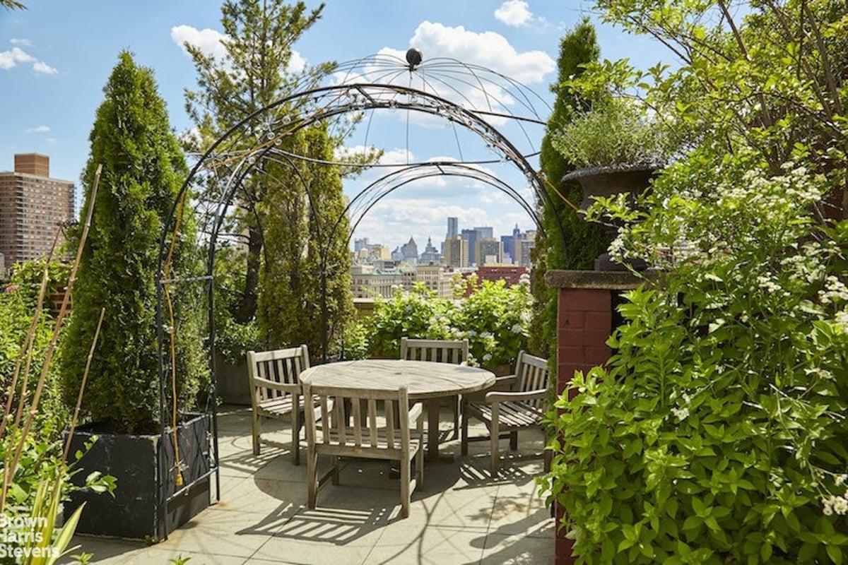 Photo for Forty One Fifth Avenue - 41 Fifth Avenue Cooperative in Greenwich Village, Manhattan