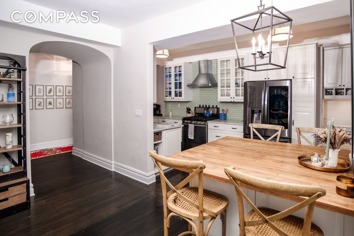 Photo for 229 East 79th Street - 229 East 79th Street Cooperative in Upper East Side, Manhattan