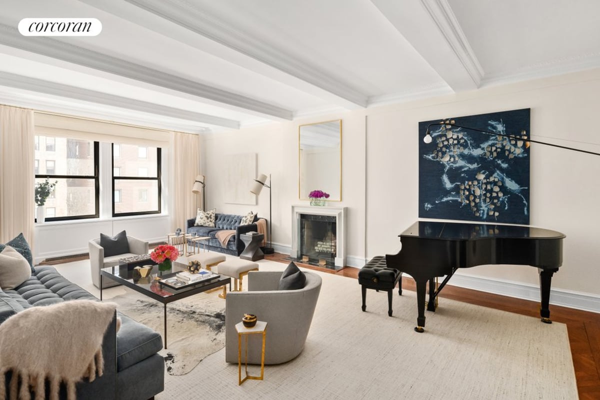 Photo for 941 Park Avenue - 941 Park Avenue Cooperative in Upper East Side, Manhattan