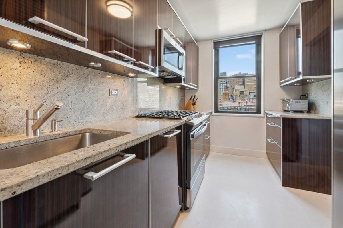 Photo for Park Towers - 201 East 17th Street Cooperative in Gramercy Park, Manhattan