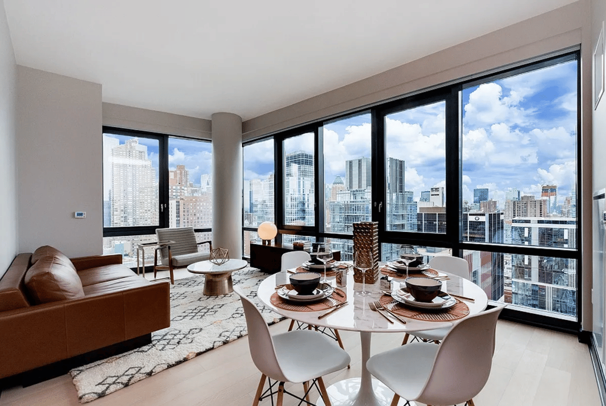 Photo for 21 West End Avenue - 21 West End Avenue Condominium in Upper West Side, Manhattan
