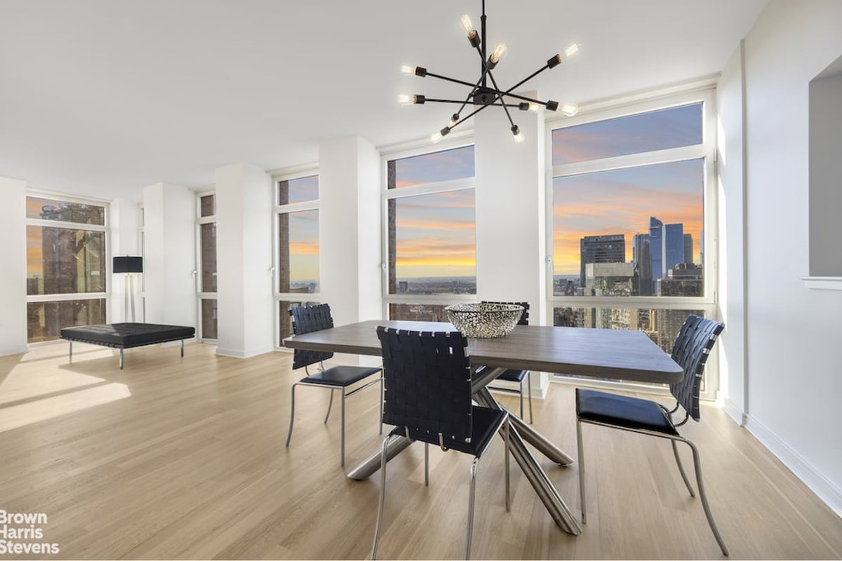 Photo for Sky House - 11 East 29th Street Condominium in Murray Hill, Manhattan