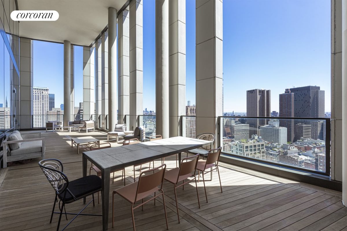 Photo for 101 Warren - 99 Warren Street And 101 Warren Street Condominium in Tribeca, Manhattan