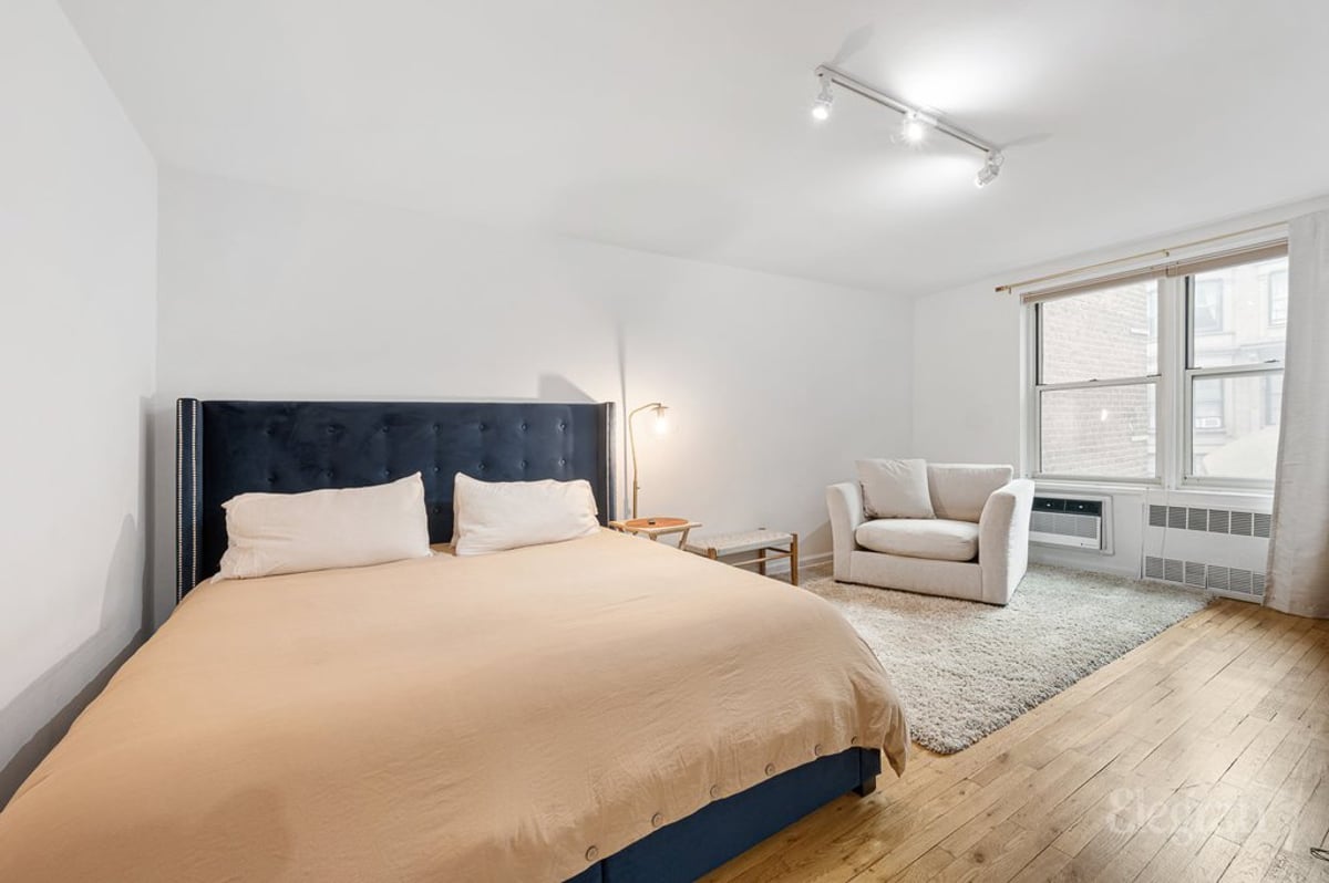 Photo for 220 Berkeley Place - 220 Berkeley Place Cooperative in Park Slope, Brooklyn