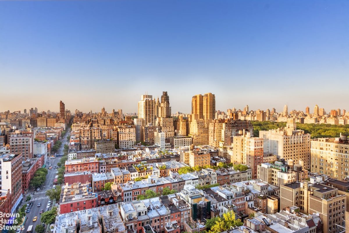 Photo for 45 West 67th Street - 45 West 67th Street Condominium in Upper West Side, Manhattan