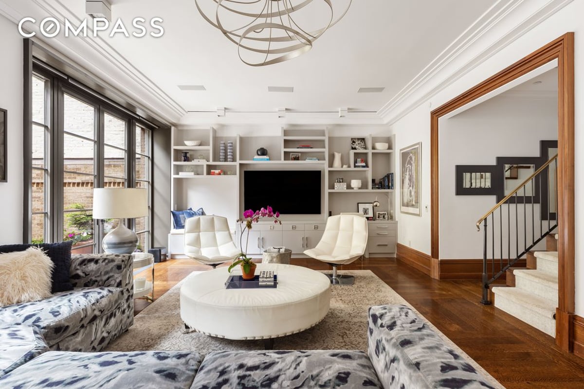 Photo for 155 East 79th Street - 155 East 79th Street Condominium in Upper East Side, Manhattan