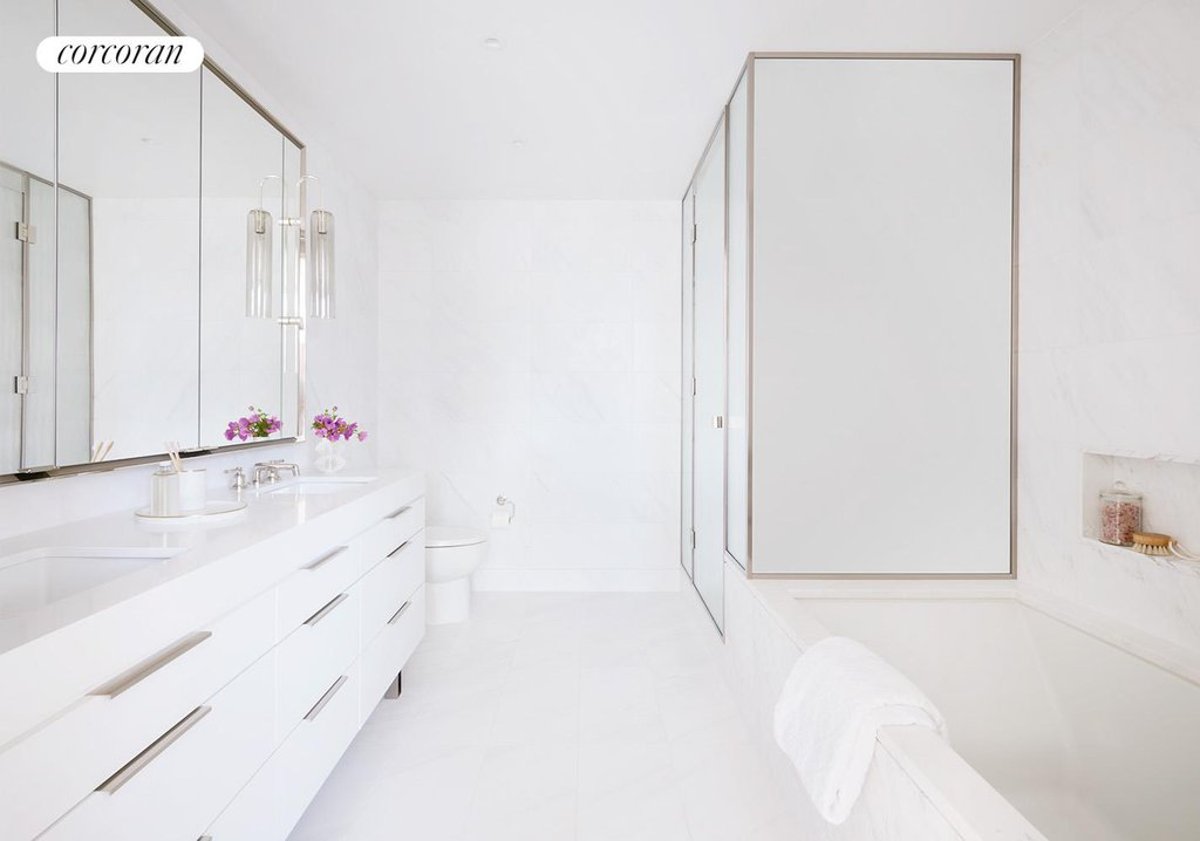 Photo for The Corner at 200 West 72nd Street - 212 West 72nd Street Condominium in Upper West Side, Manhattan