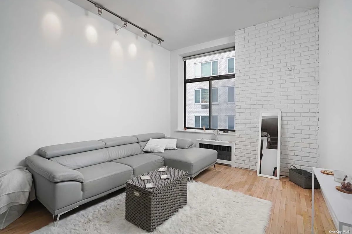 Photo for 300 West 23rd Street - 300 West 23rd Street Condominium in Chelsea, Manhattan