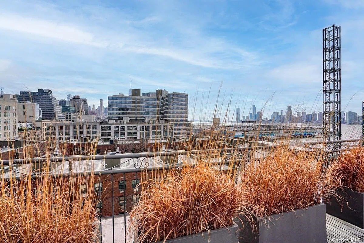 Photo for 130 Barrow Street - 130 Barrow Street Condominium in West Village, Manhattan