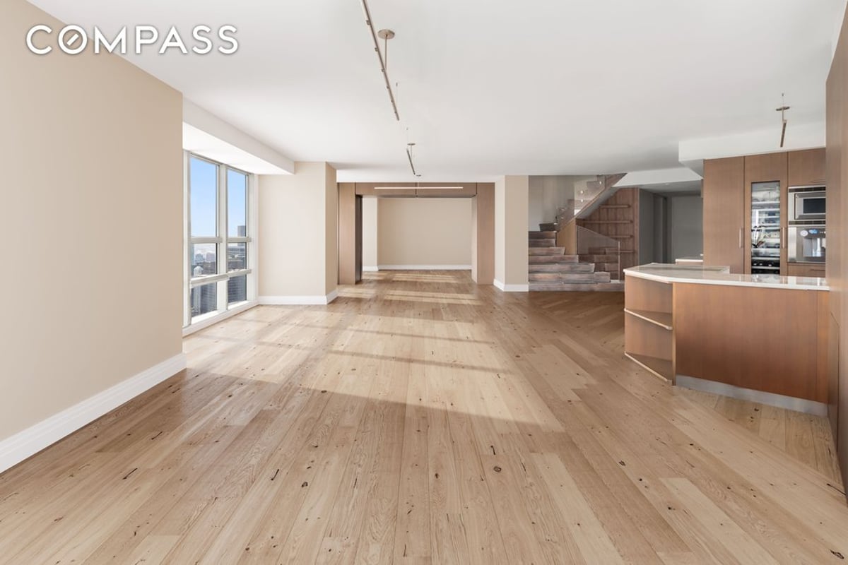 Photo for Metropolitan Tower - 146 West 57th Street Condominium in Midtown, Manhattan