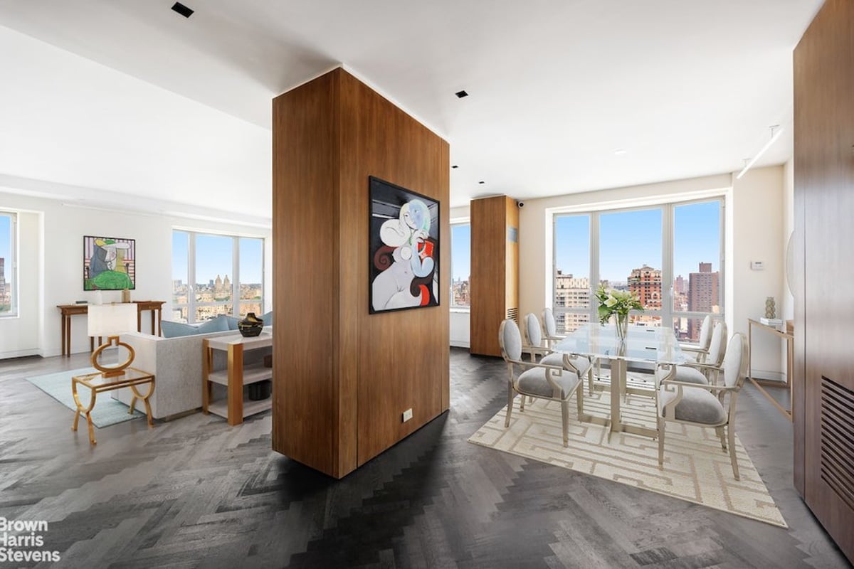 Photo for The Chatham - 181 East 65th Street Condominium in Upper East Side, Manhattan