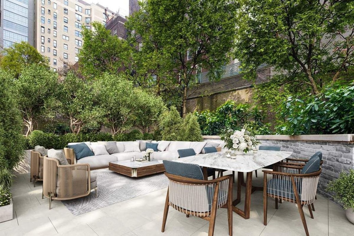 Photo for 135 East 79th Street - 135 East 79th Street Condominium in Upper East Side, Manhattan