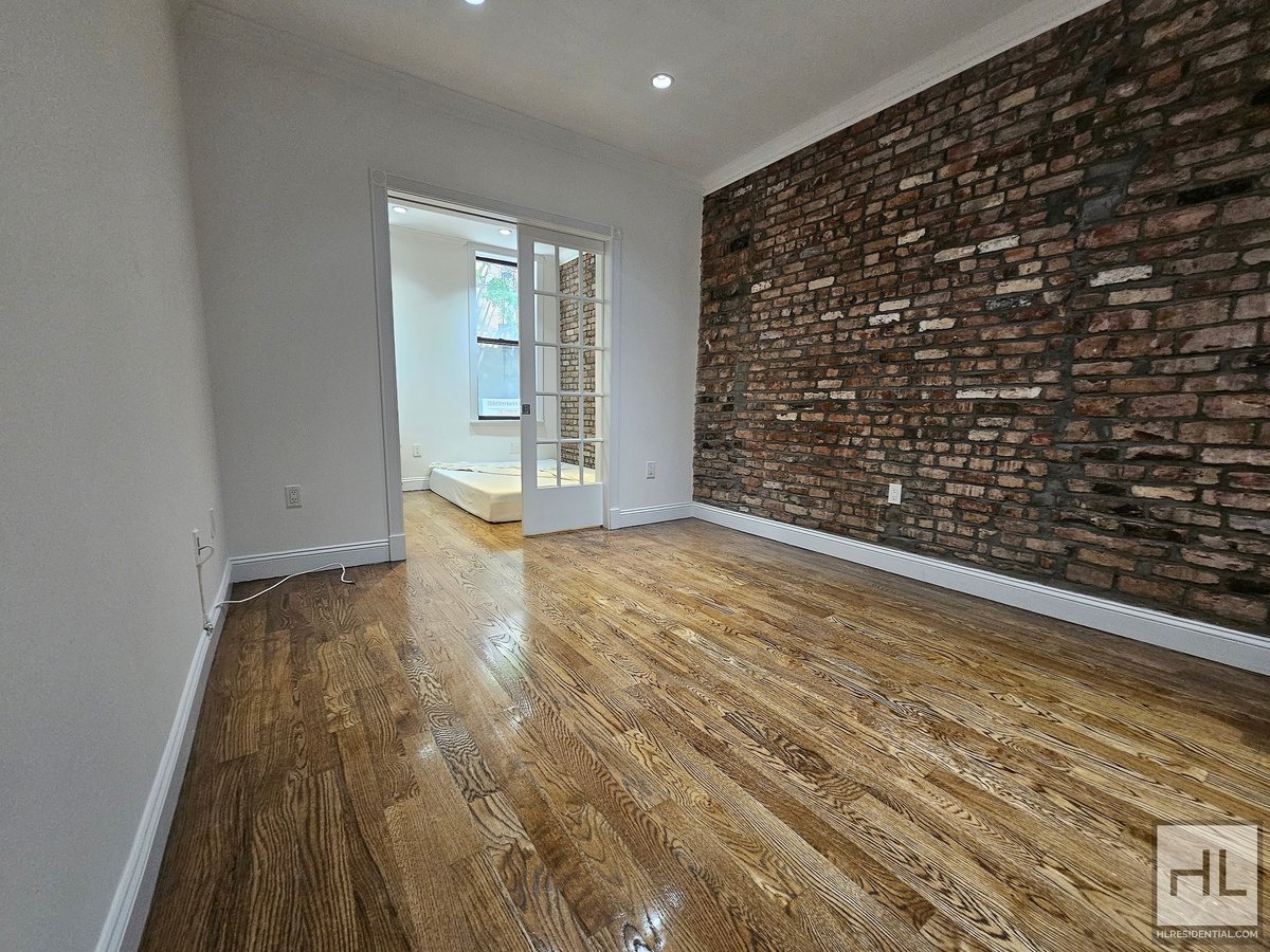 NoHo One Bedroom Apartment with Washer/Dryer, Dishwasher, and More