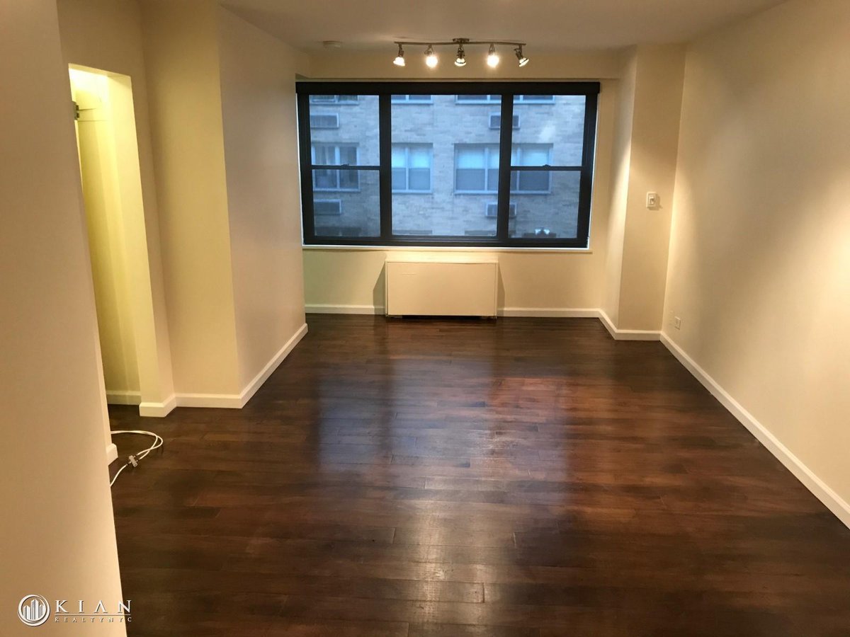 Photo for The Elysabeth - 35 East 38th Street Condominium in Murray Hill, Manhattan