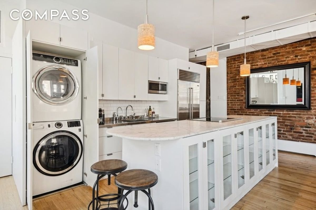 Photo for 17 THOMPSON STREET - 17 Thompson Street Cooperative in Soho, Manhattan