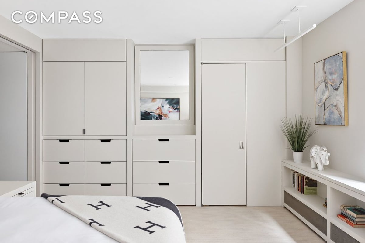 Photo for 13 WEST 12 STREET - 15 West 12th Street Cooperative in Greenwich Village, Manhattan