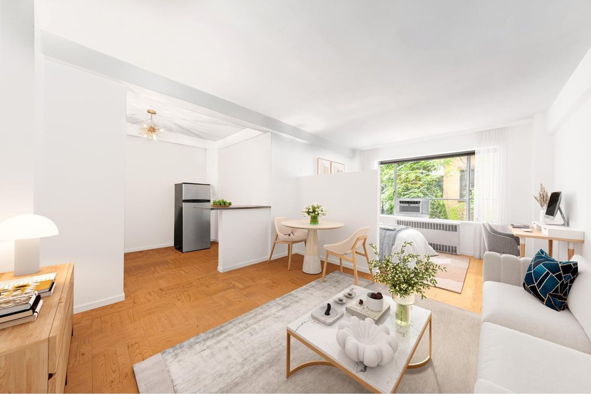 Photo for 117 East 37th Street - 117 East 37th Street Cooperative in Murray Hill, Manhattan