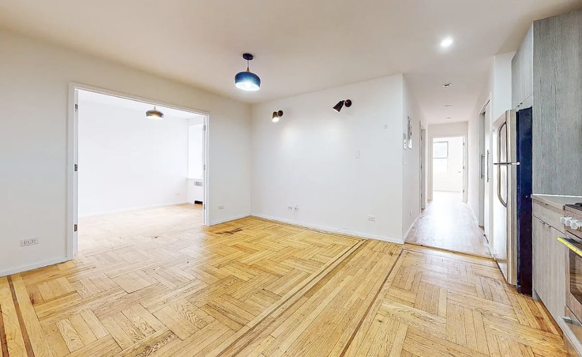 Photo for 4300 Broadway - 4300 Broadway Rental Building in Fort George, Manhattan