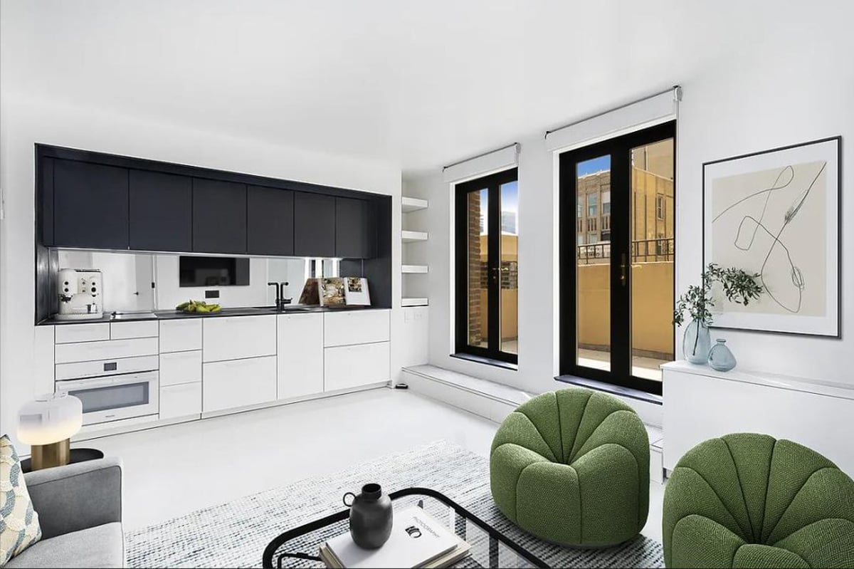 Photo for 237 Madison - 237 Madison Avenue Rental Building in Murray Hill, Manhattan