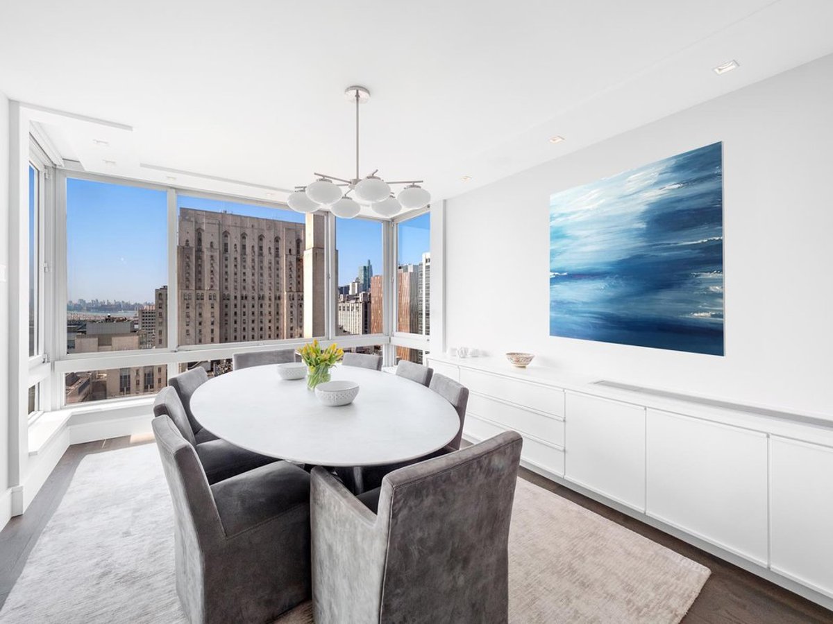 Photo for The Belaire - 524 East 72nd Street Condominium in Upper East Side, Manhattan