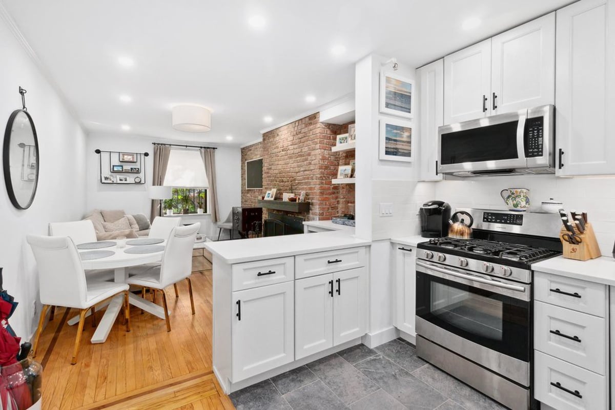 Photo for 333 West 22nd Street - 333 West 22nd Street Cooperative in Chelsea, Manhattan